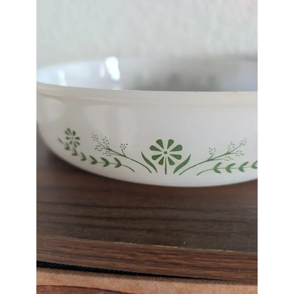 Vintage Glassmaker 8” Round Baking Dish Green Daisy USA Milk Glass